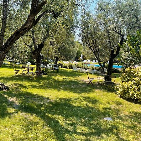 Borgo Antico Apartments Тосколано Мадерно Екстериор снимка