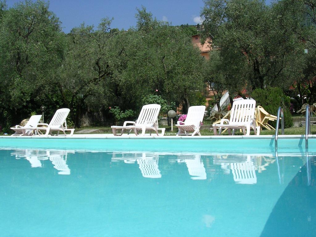 Borgo Antico Apartments Тосколано Мадерно Екстериор снимка