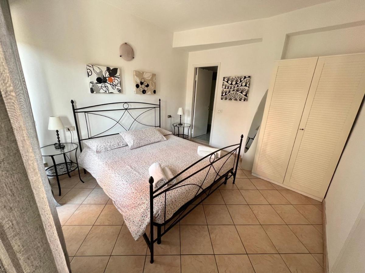Borgo Antico Apartments Тосколано Мадерно Екстериор снимка