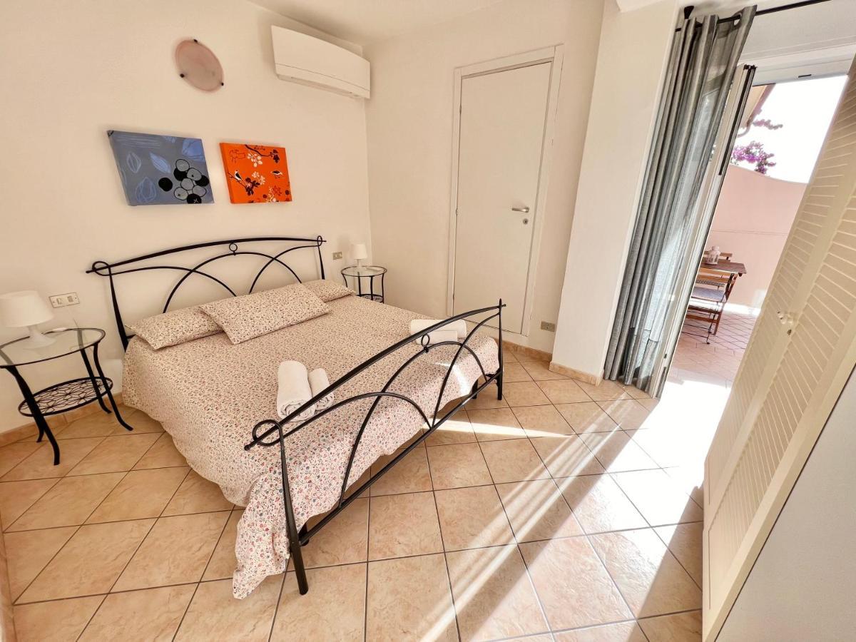 Borgo Antico Apartments Тосколано Мадерно Екстериор снимка