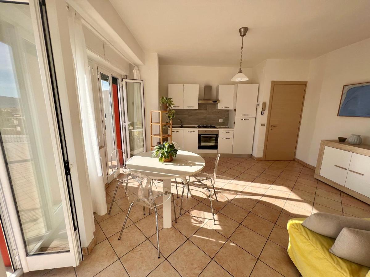 Borgo Antico Apartments Тосколано Мадерно Екстериор снимка