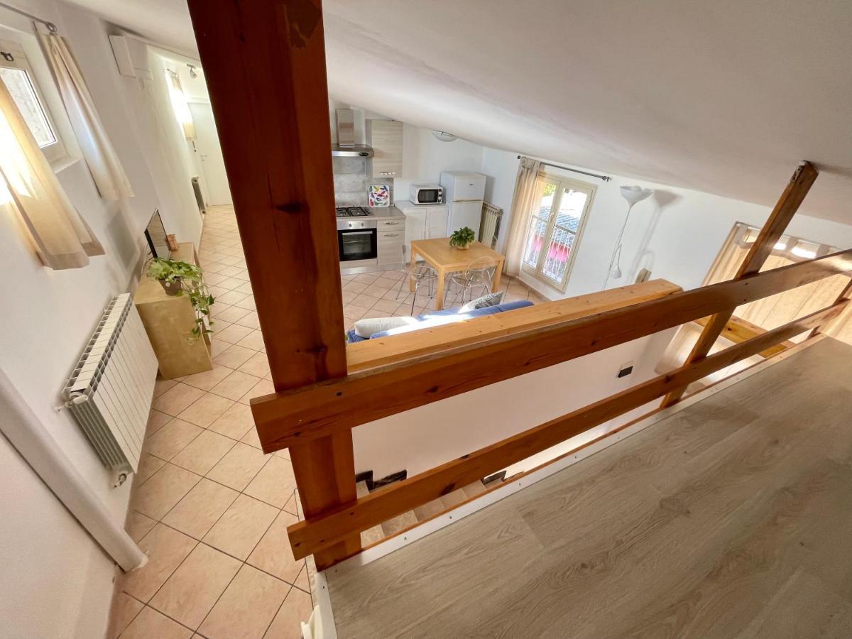 Borgo Antico Apartments Тосколано Мадерно Екстериор снимка