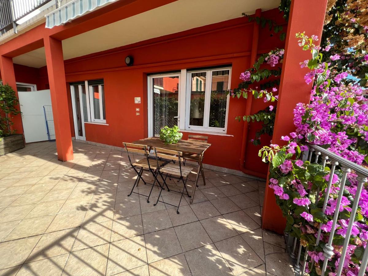 Borgo Antico Apartments Тосколано Мадерно Екстериор снимка