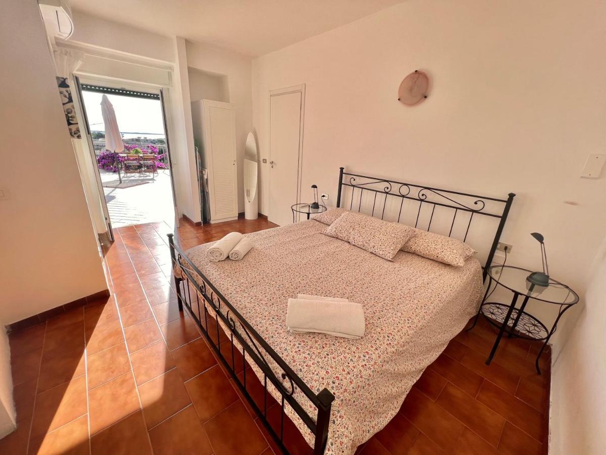 Borgo Antico Apartments Тосколано Мадерно Екстериор снимка