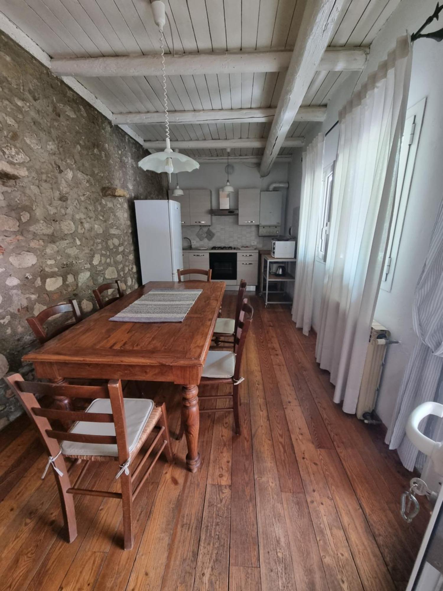 Borgo Antico Apartments Тосколано Мадерно Екстериор снимка